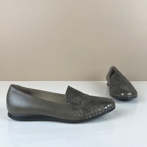 Ecco Ballerina Metallic Snake Embossed Leather Flats Size 37(6/6.5) - Picture 1 of 16